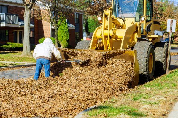 Mulch Hauling in Redwood City