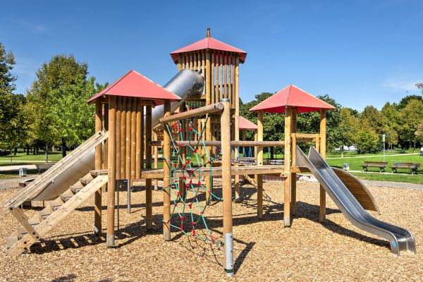 Playground Mulching Service in Redwood City