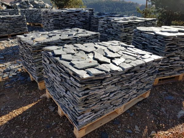 Limestone Rock Delivery in Redwood City