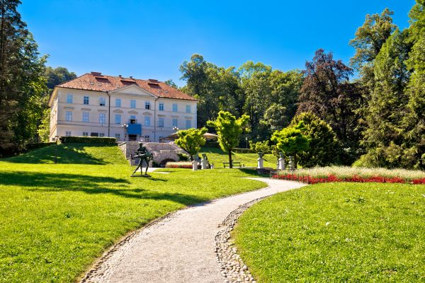Park Landscape Maintenance in Redwood City