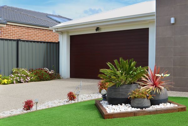 Front Yard Landscaping in Redwood City