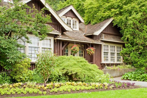 Log Home Landscaping in Redwood City